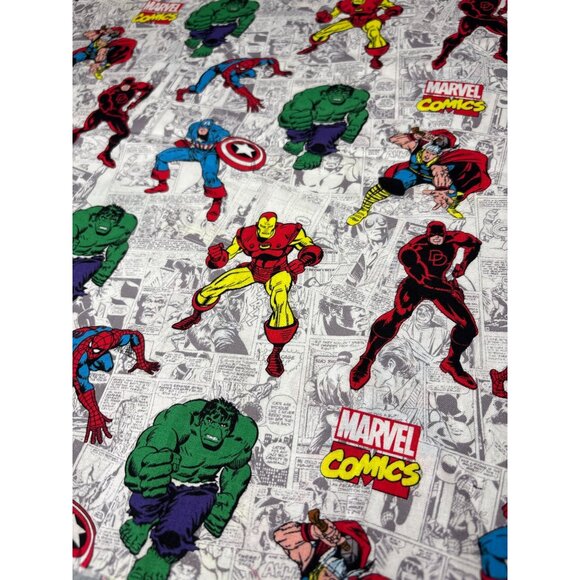 Marvel Comics Cotton Fabric 1/2 yard x 44" Featuring Classic Heroes Like Hulk Ir - Picture 9 of 12